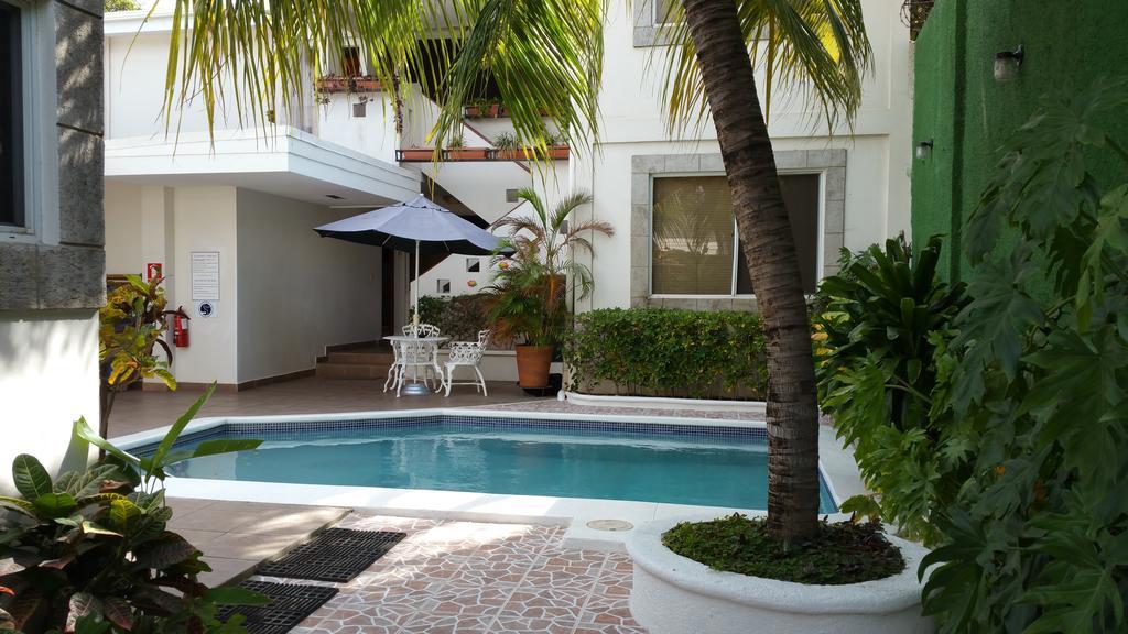 Hotel El Almendro Managua Dış mekan fotoğraf