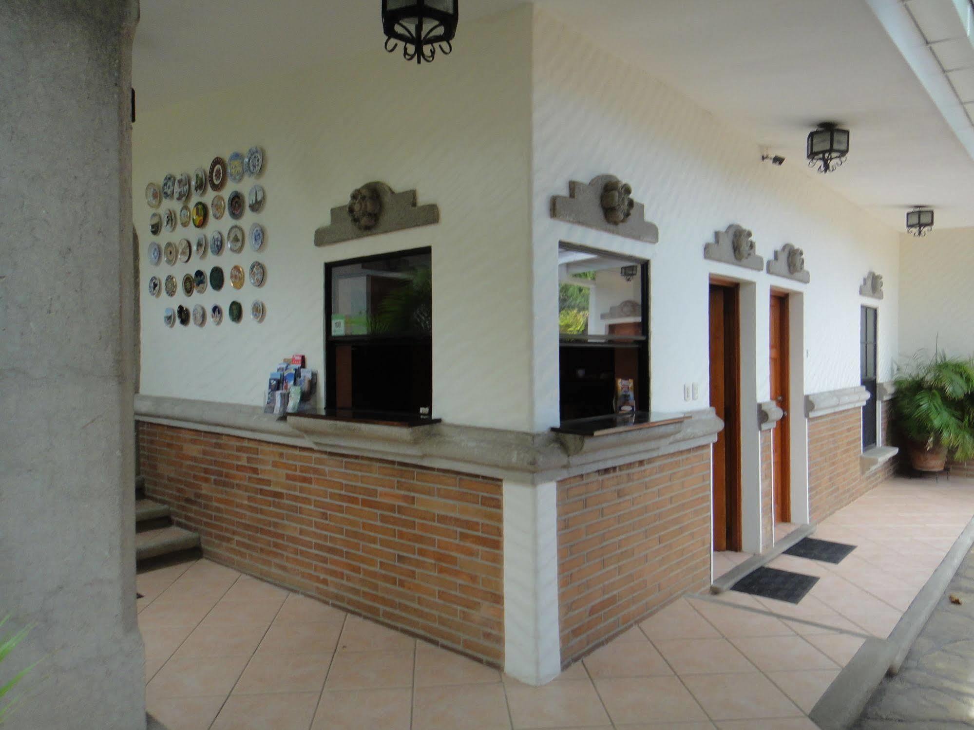 Hotel El Almendro Managua Dış mekan fotoğraf